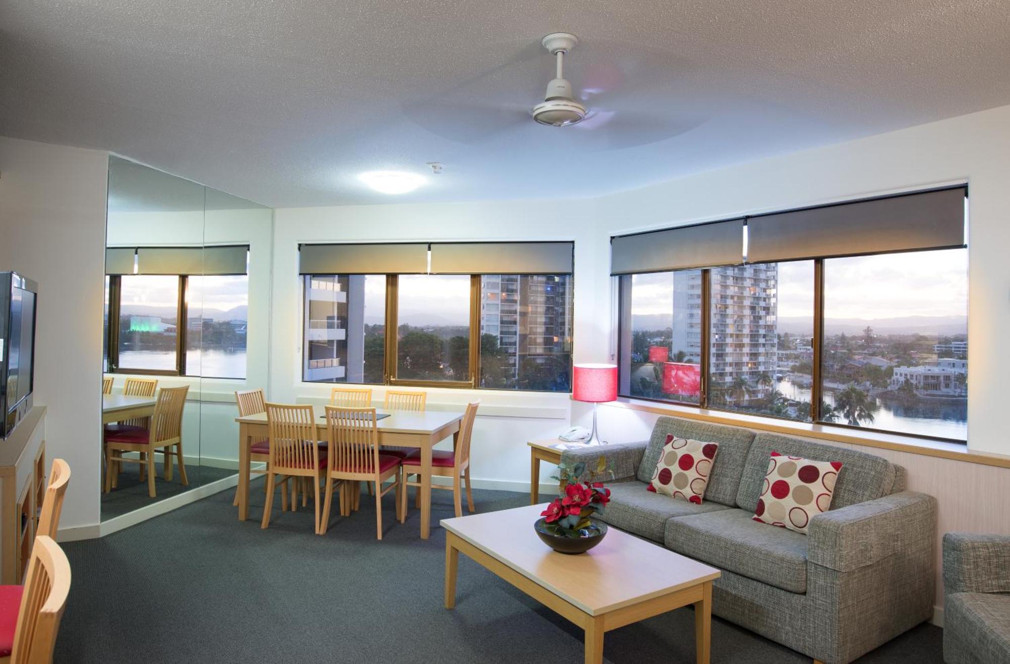 Tiki Hotel Apartments Surfers Paradise Gold Coast Kültér fotó